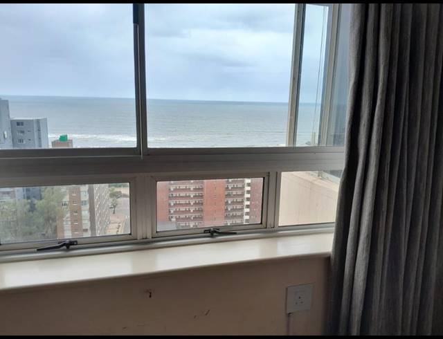 2 BEDROOM PROPERTY TO RENT IN NORTH BEACH